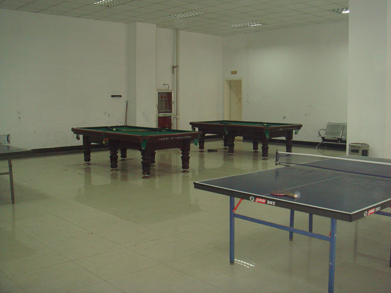 员工文化生活-乒乓球馆